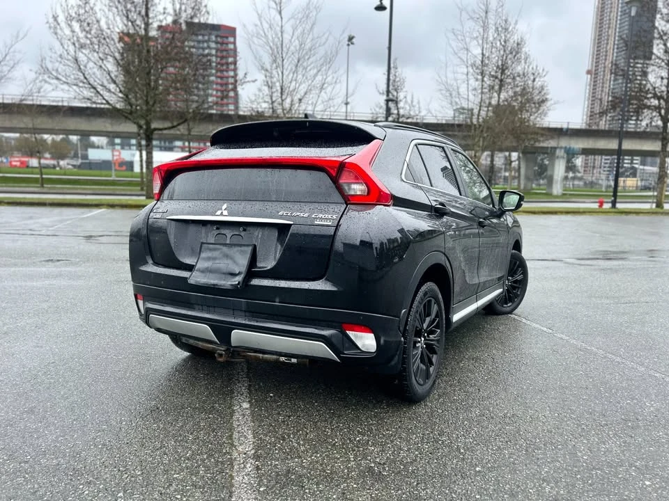 2019 Mitsubishi Eclipse Cross - Image 8 of 15