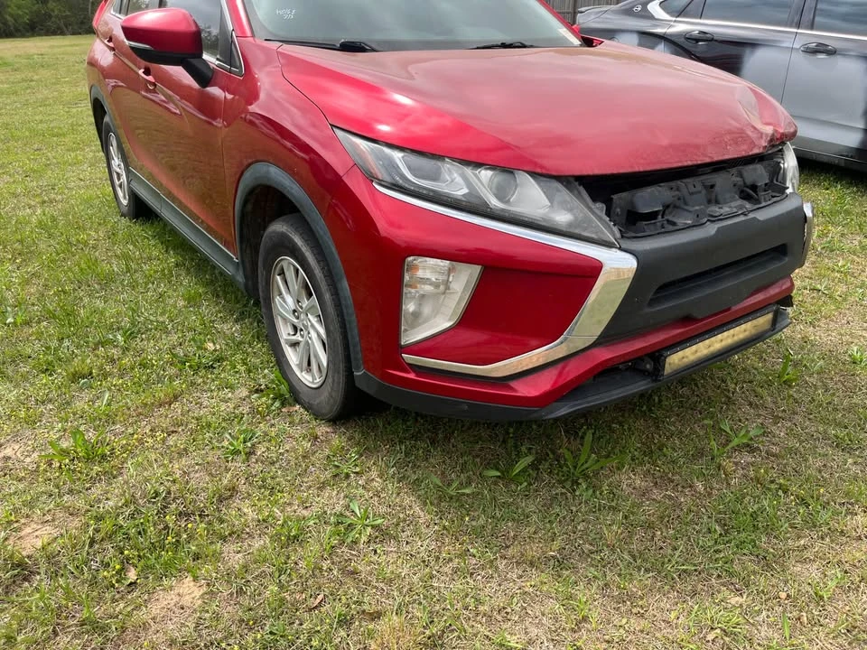 2019 Mitsubishi Eclipse - Image 4 of 4