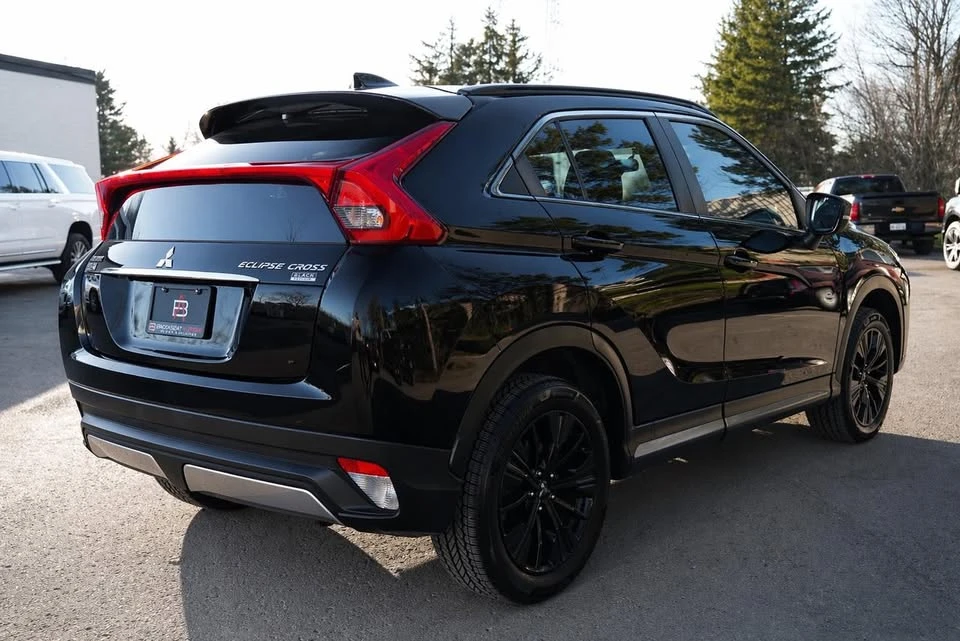 2019 Mitsubishi Eclipse - Image 2 of 8