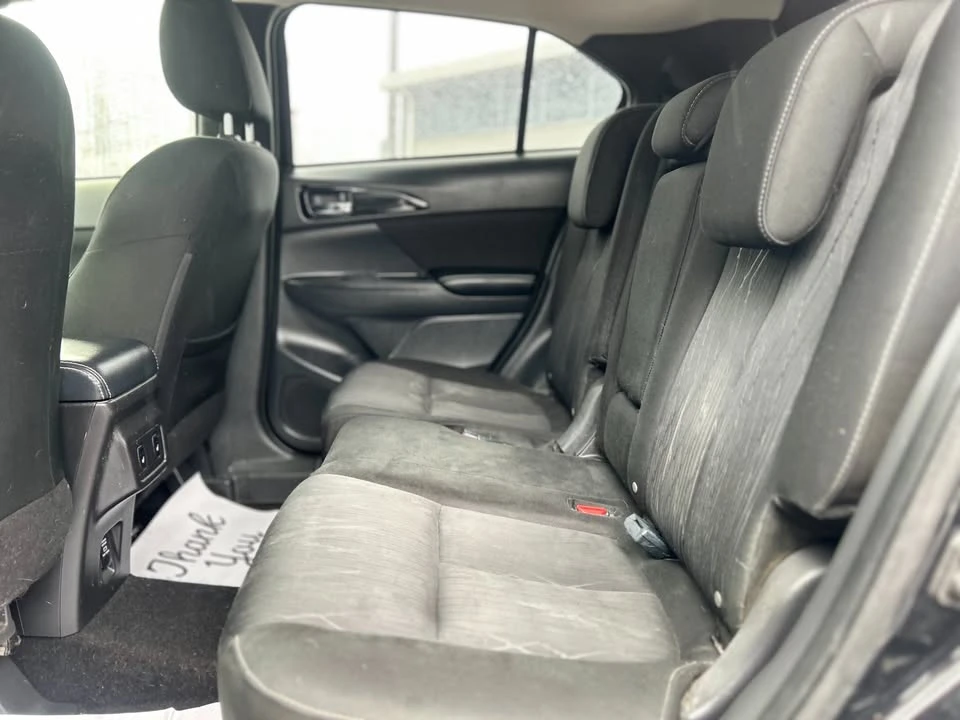 2019 Mitsubishi Eclipse Cross - Image 11 of 15