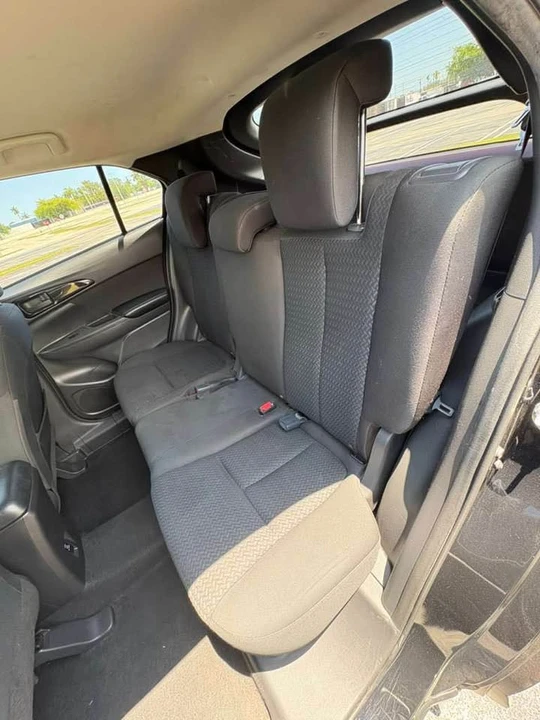 2019 Mitsubishi Eclipse - Image 13 of 17