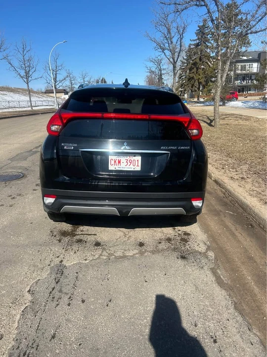 2019 Mitsubishi Eclipse - Image 4 of 16