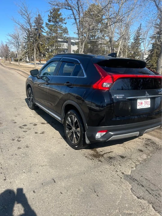 2019 Mitsubishi Eclipse - Image 3 of 16