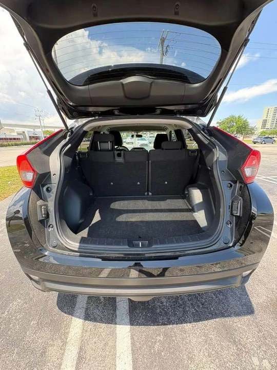 2019 Mitsubishi Eclipse - Image 16 of 18