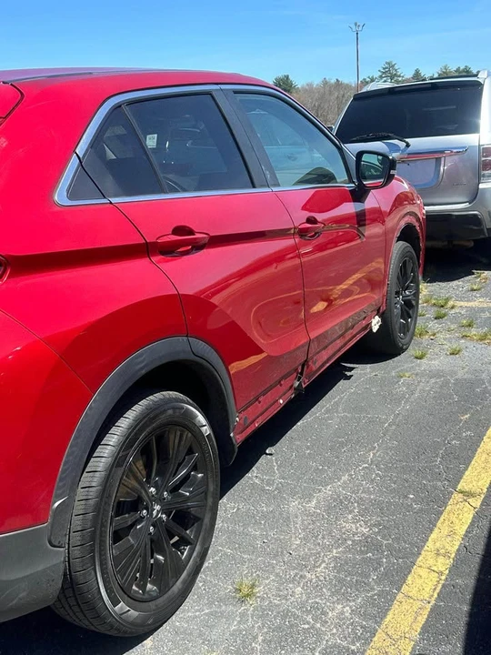 2019 Mitsubishi Eclipse - Image 16 of 16