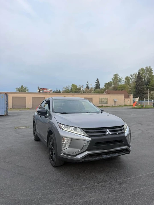 2019 Mitsubishi Eclipse Cross - Image 3 of 13