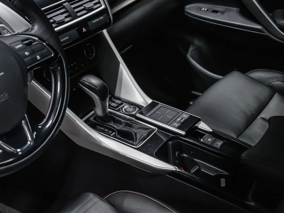 2019 Mitsubishi Eclipse - Image 6 of 6