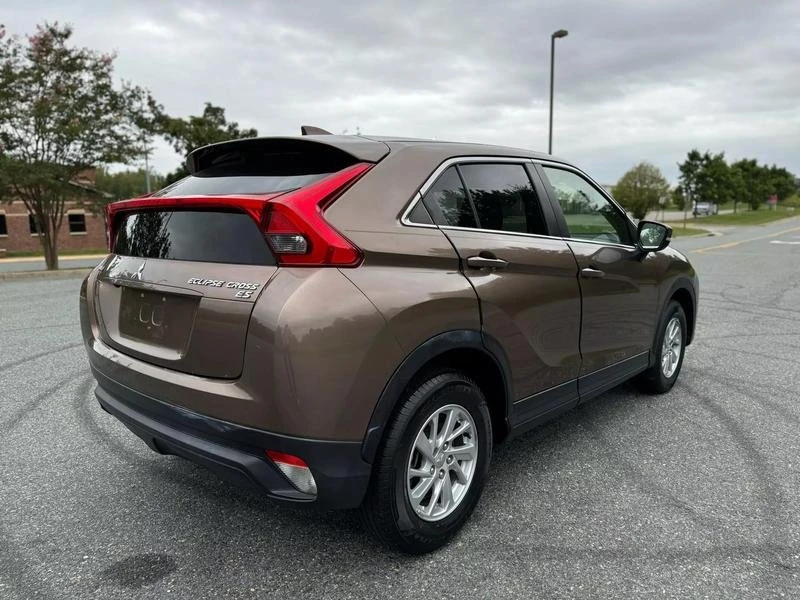 2019 Mitsubishi Eclipse Cross - Image 10 of 14