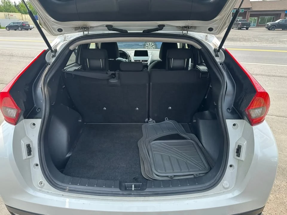 2019 Mitsubishi Eclipse Cross - Image 13 of 13