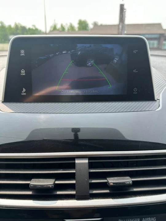 2019 Mitsubishi Eclipse Cross - Image 11 of 13