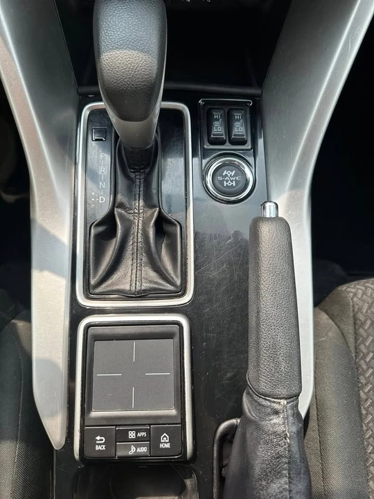 2019 Mitsubishi Eclipse Cross - Image 12 of 13