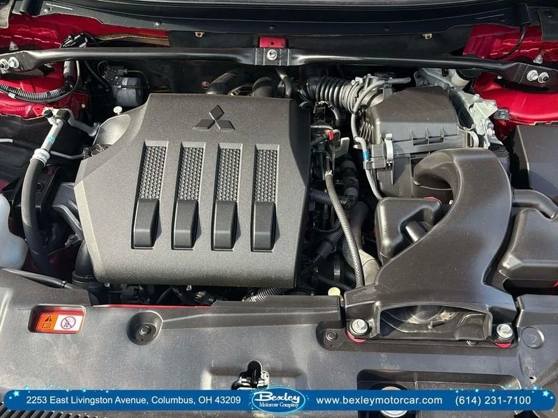 2019 Mitsubishi Eclipse Cross - Image 11 of 19