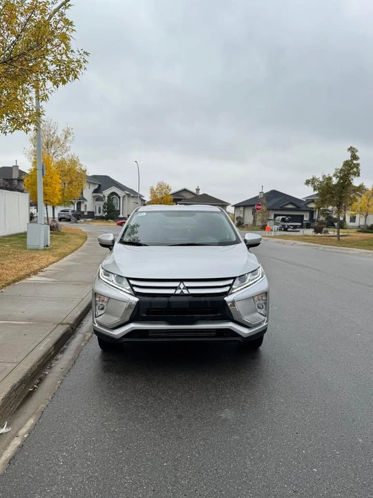 2019 Mitsubishi Eclipse Cross - Image 2 of 7