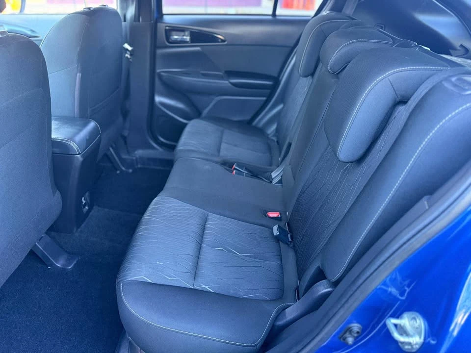 2019 Mitsubishi Eclipse Cross - Image 11 of 15