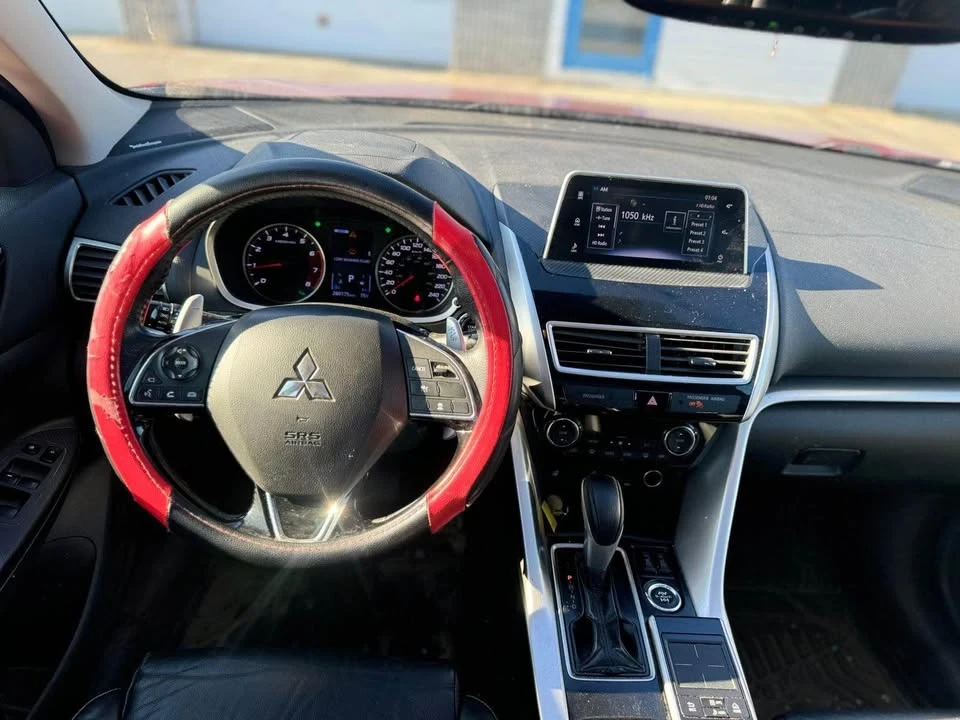 2019 Mitsubishi Eclipse Cross - Image 13 of 20