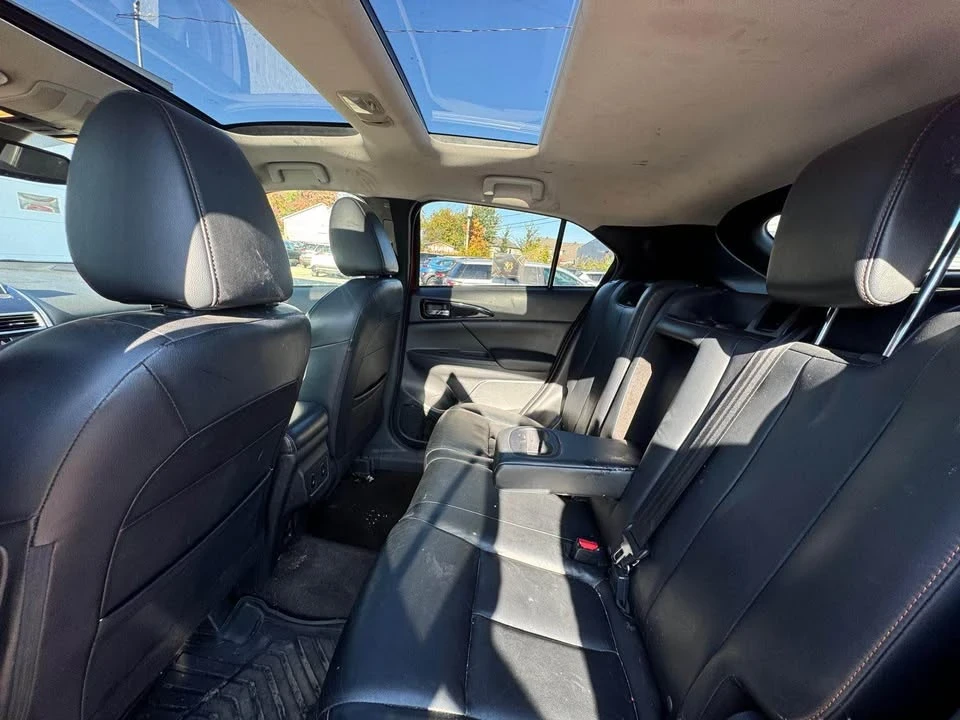 2019 Mitsubishi Eclipse Cross - Image 15 of 20