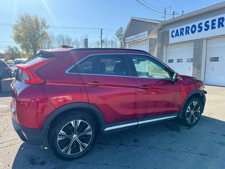 2019 Mitsubishi Eclipse Cross - Image 11 of 20