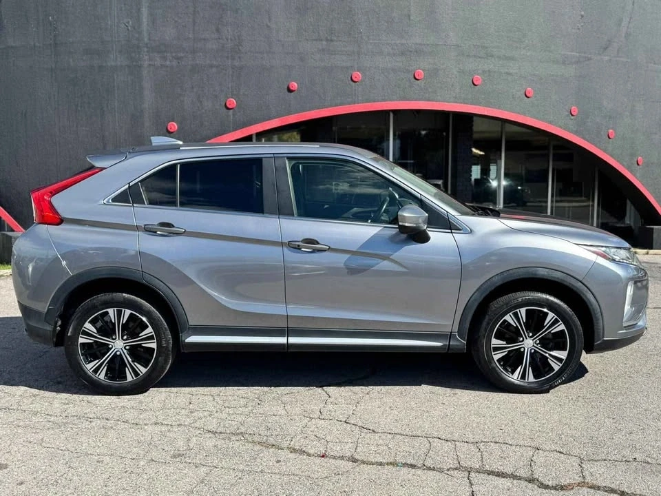 2019 Mitsubishi Eclipse Cross - Image 3 of 5