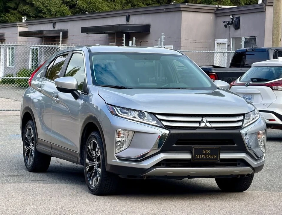 2019 Mitsubishi Eclipse Cross - Image 4 of 17