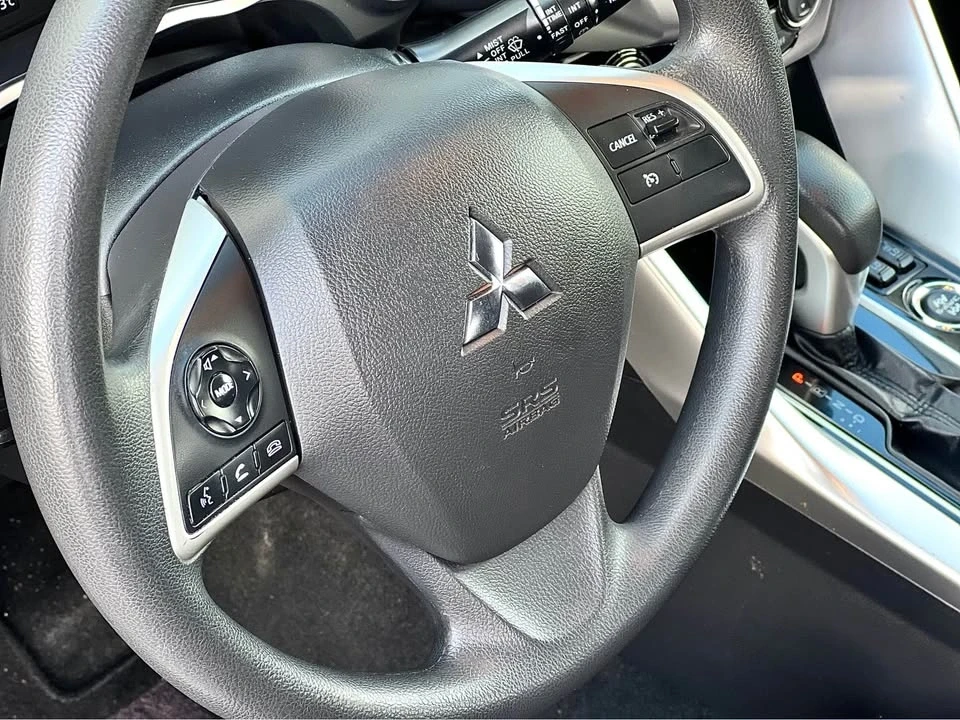 2019 Mitsubishi Eclipse Cross - Image 10 of 14