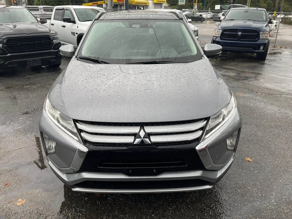 2019 Mitsubishi Eclipse Cross - Image 2 of 14