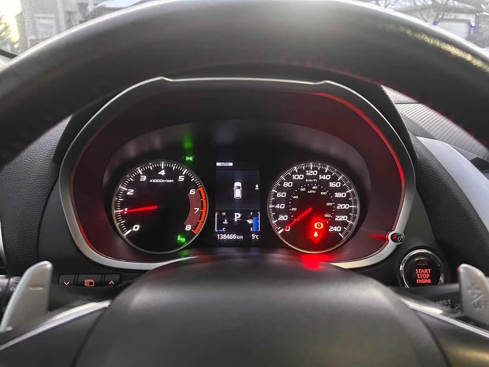 2019 Mitsubishi Eclipse Cross - Image 7 of 11