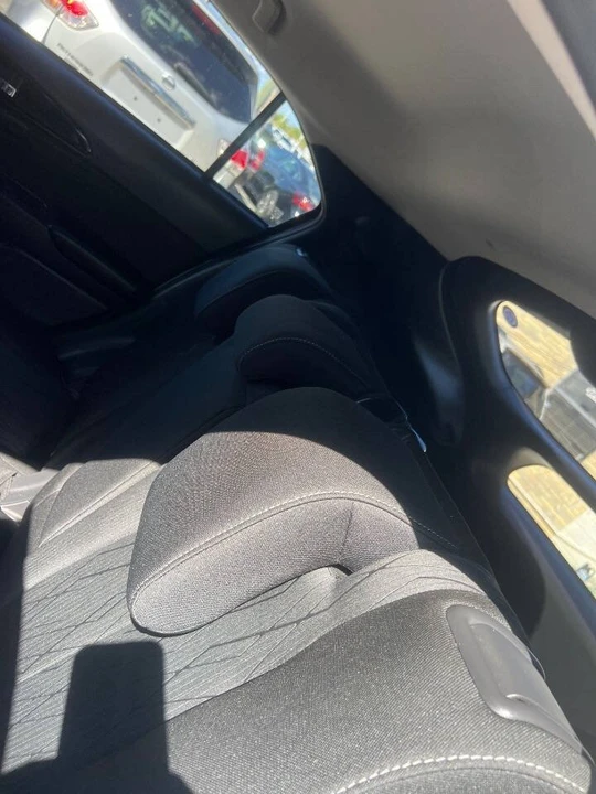2019 Mitsubishi Eclipse Cross - Image 13 of 20