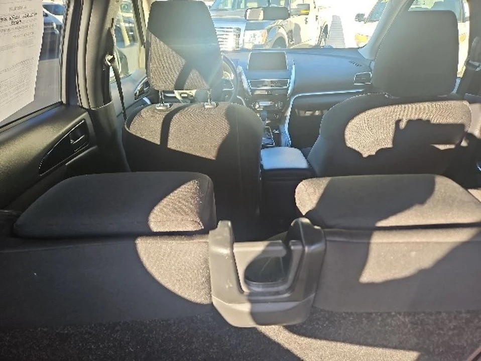 2019 Mitsubishi Eclipse Cross - Image 6 of 9