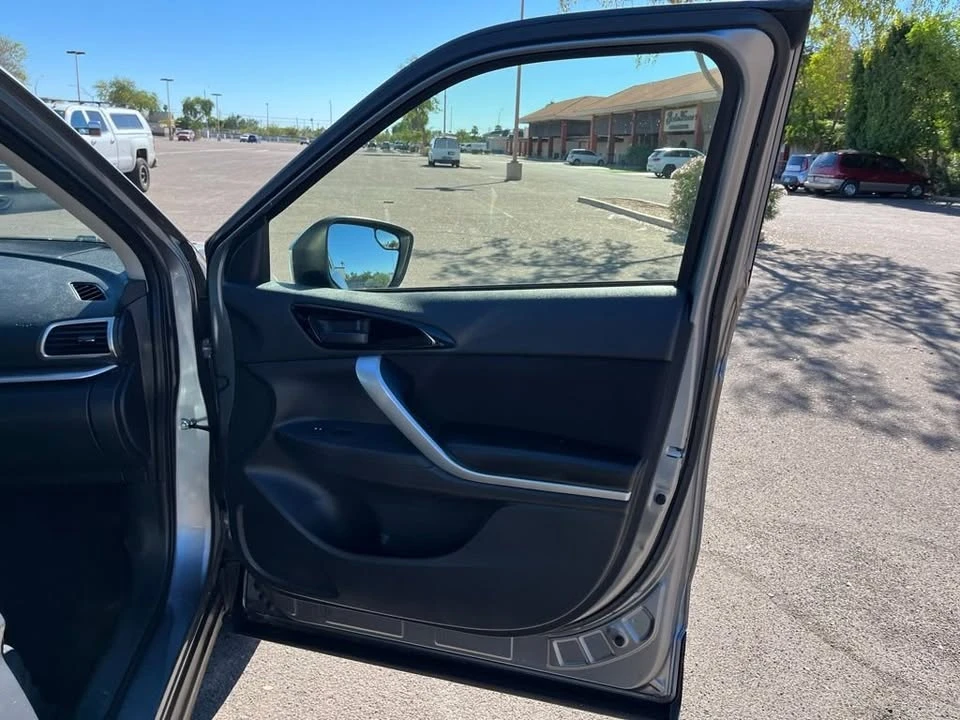 2019 Mitsubishi Eclipse Cross - Image 14 of 16