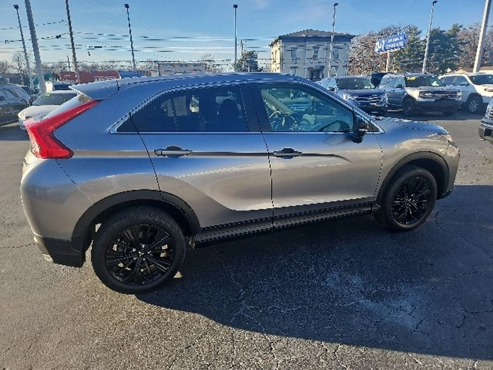 2019 Mitsubishi Eclipse Cross - Image 4 of 9