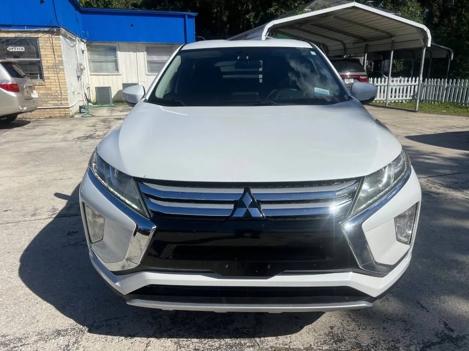 2019 Mitsubishi Eclipse Cross - Image 4 of 20
