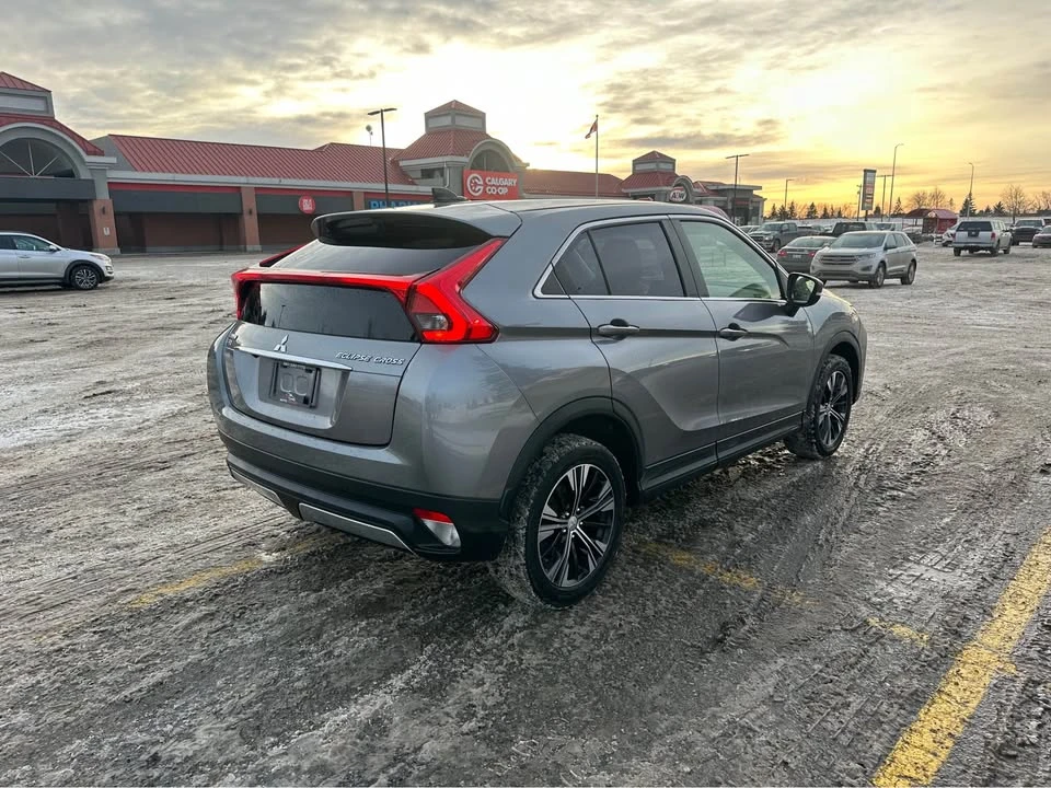 2019 Mitsubishi Eclipse Cross - Image 3 of 13