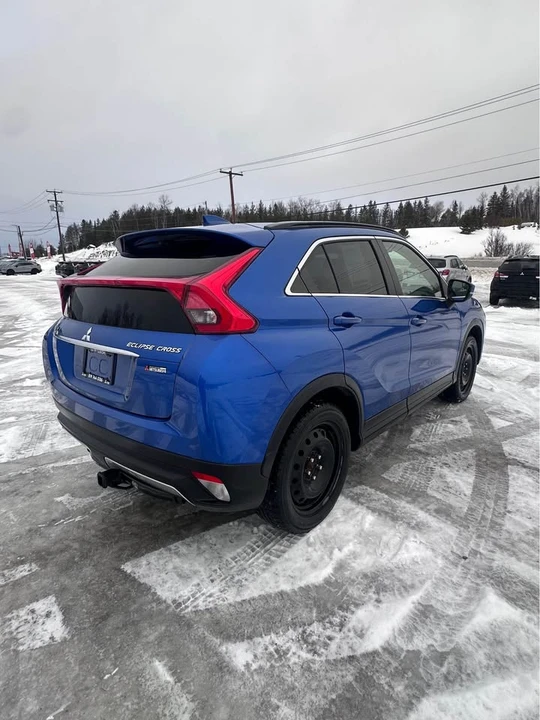 2019 Mitsubishi Eclipse Cross - Image 5 of 10