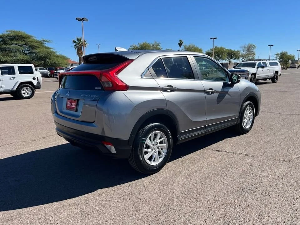 2019 Mitsubishi Eclipse Cross - Image 7 of 16