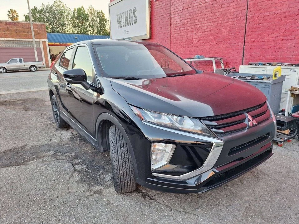 2019 Mitsubishi Eclipse Cross - Image 5 of 16