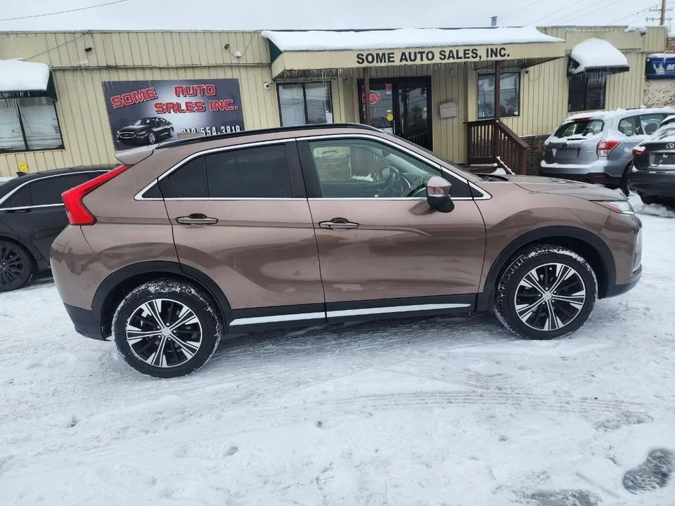 2019 Mitsubishi Eclipse Cross - Image 7 of 19