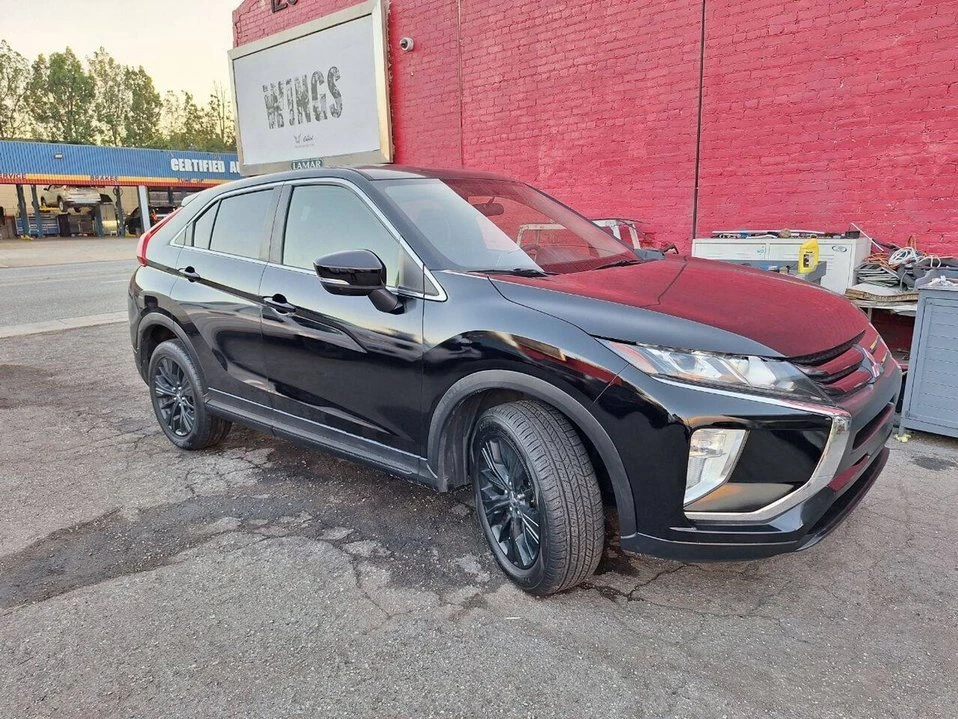 2019 Mitsubishi Eclipse Cross - Image 7 of 16