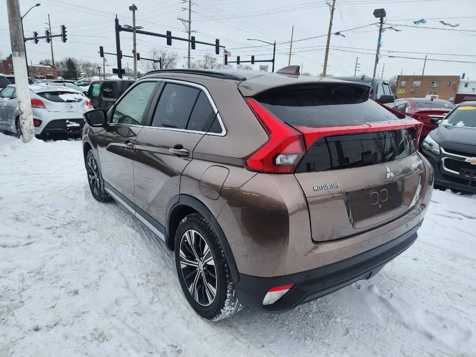 2019 Mitsubishi Eclipse Cross - Image 4 of 19