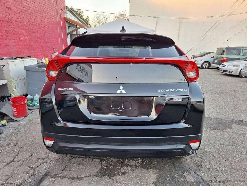 2019 Mitsubishi Eclipse Cross - Image 10 of 16