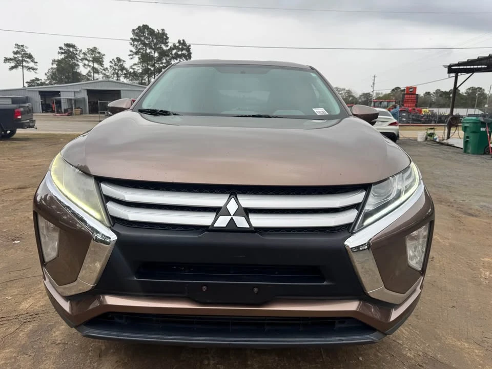2019 Mitsubishi Eclipse Cross - Image 4 of 9