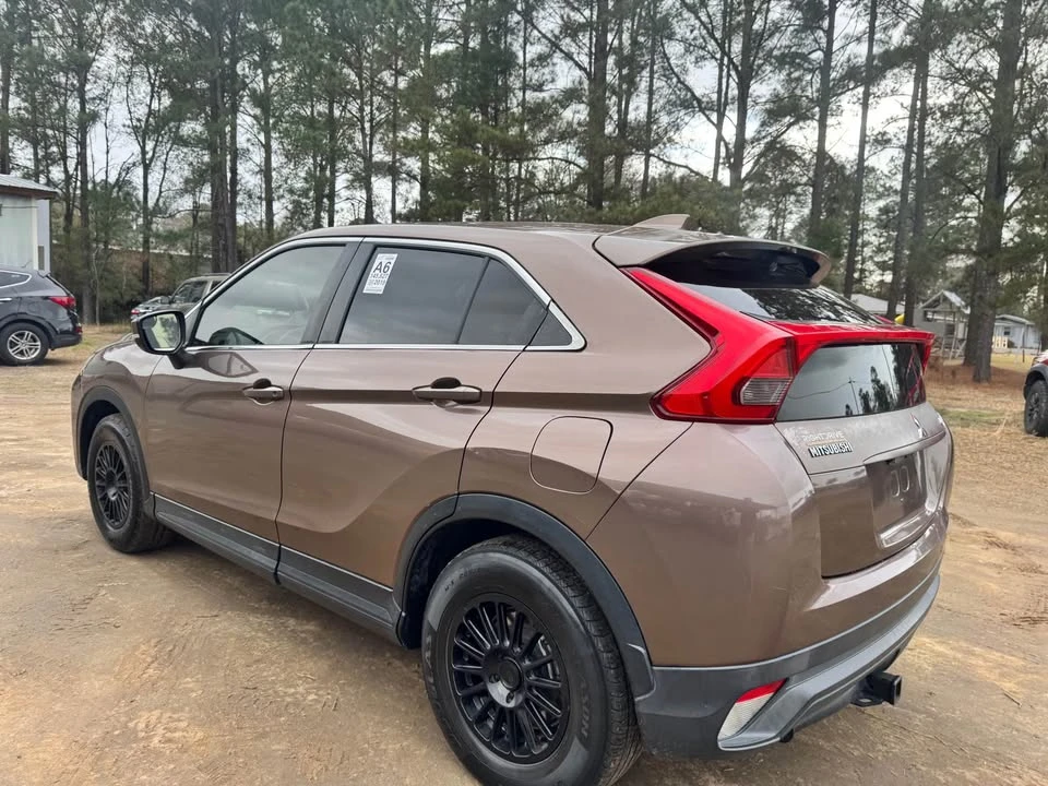 2019 Mitsubishi Eclipse Cross - Image 6 of 9