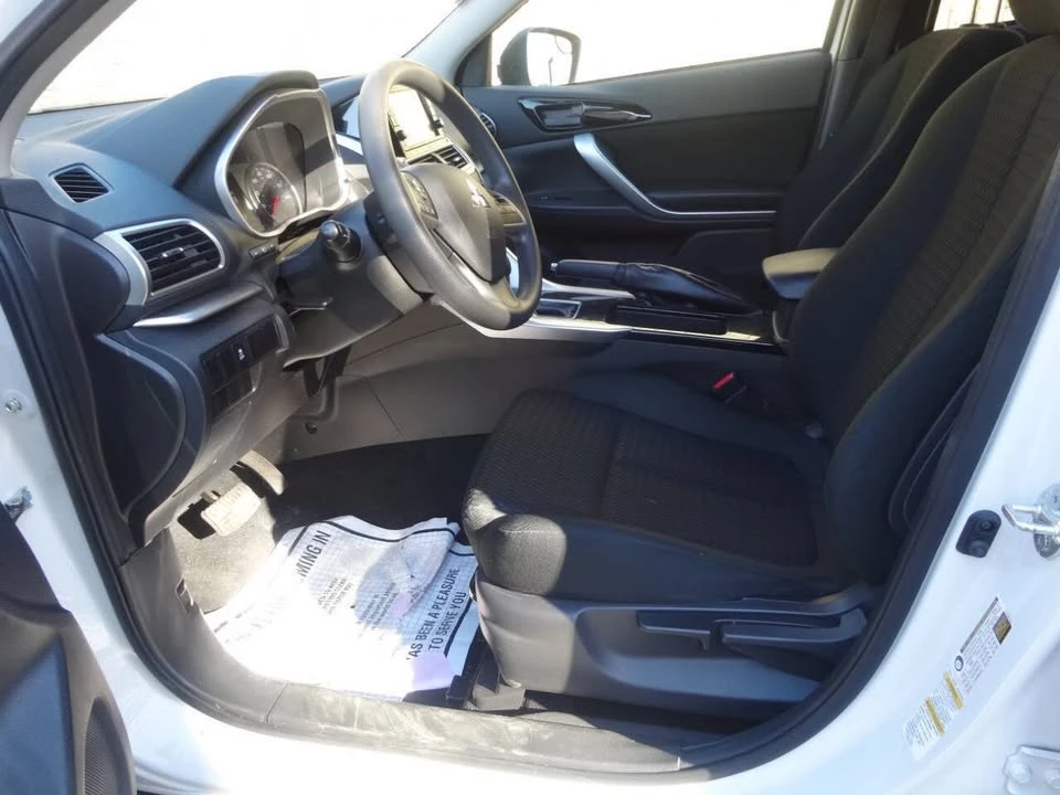 2019 Mitsubishi Eclipse Cross - Image 15 of 20