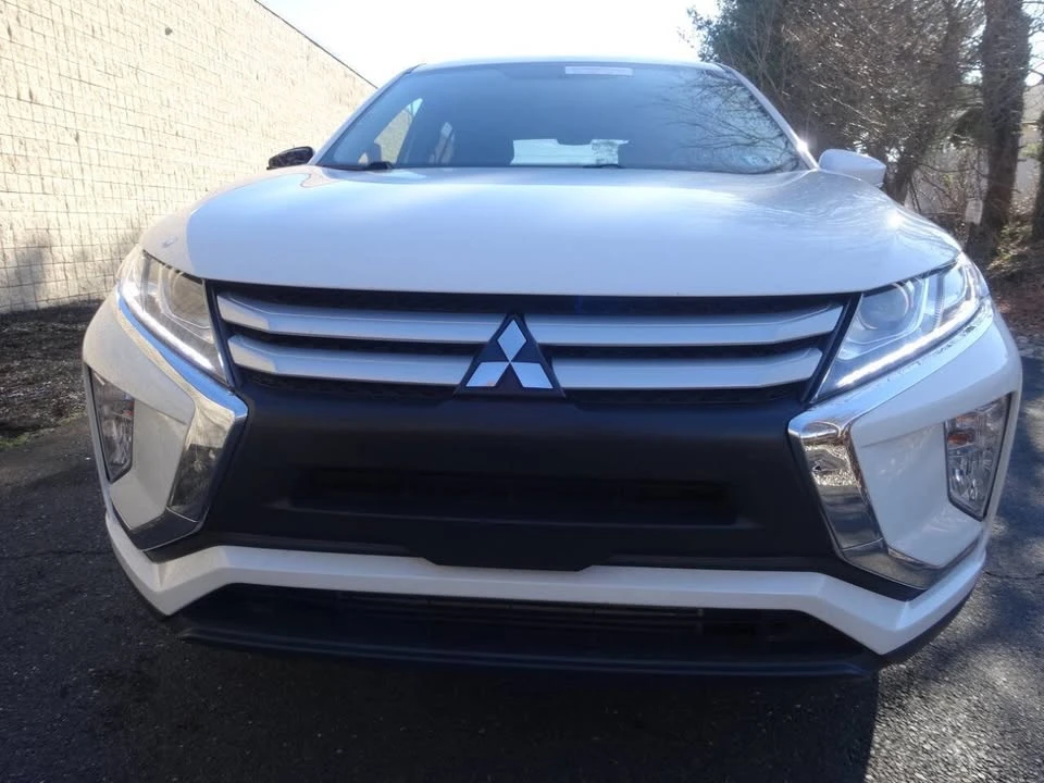 2019 Mitsubishi Eclipse Cross - Image 12 of 20