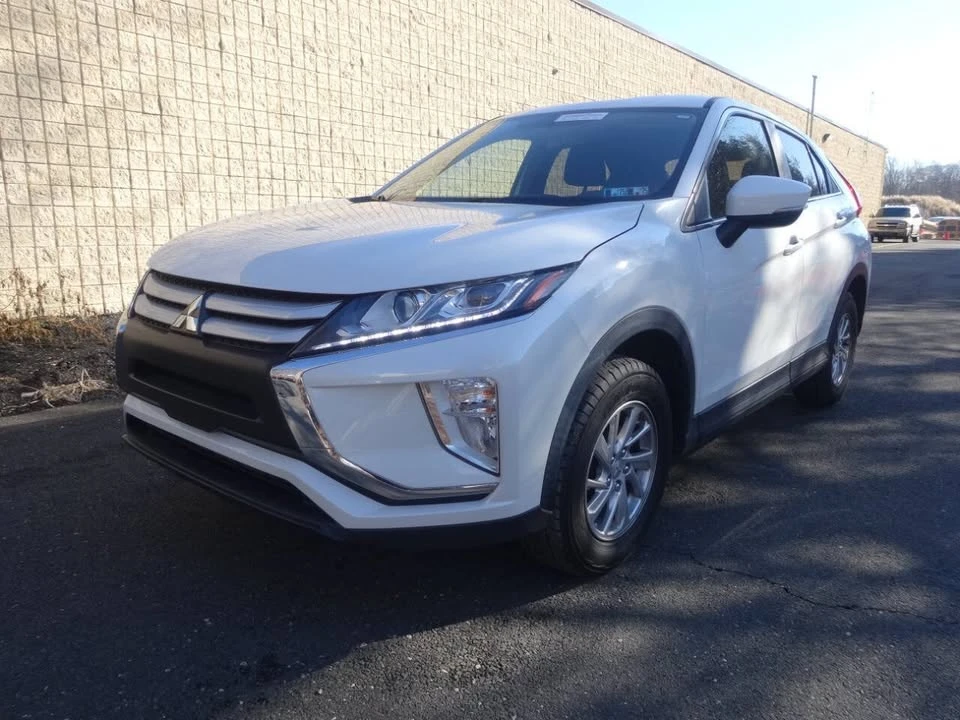 2019 Mitsubishi Eclipse Cross - Image 9 of 20