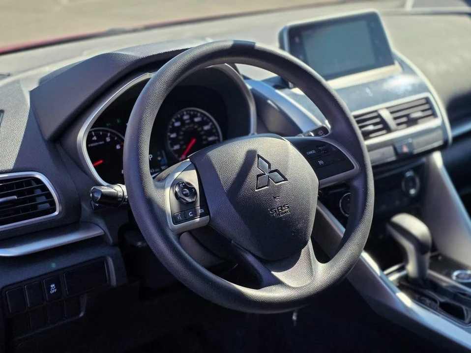 2019 Mitsubishi Eclipse Cross - Image 15 of 20