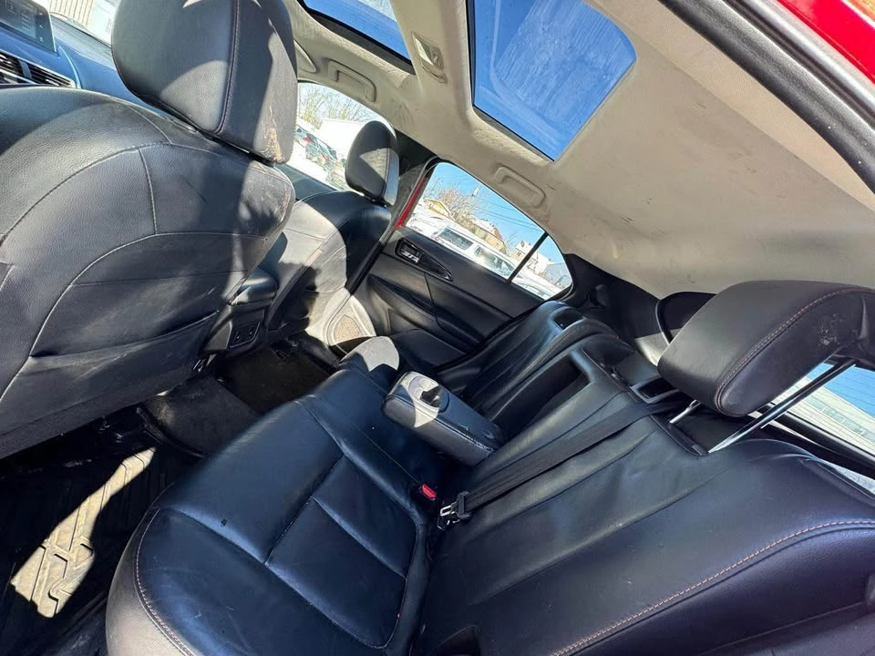 2019 Mitsubishi Eclipse Cross - Image 8 of 19