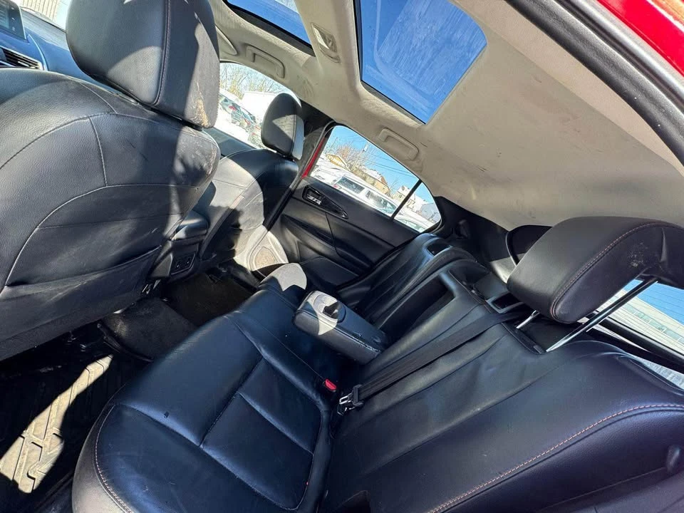 2019 Mitsubishi Eclipse Cross - Image 13 of 19
