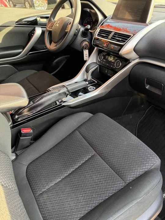 2019 Mitsubishi Eclipse Cross - Image 9 of 9