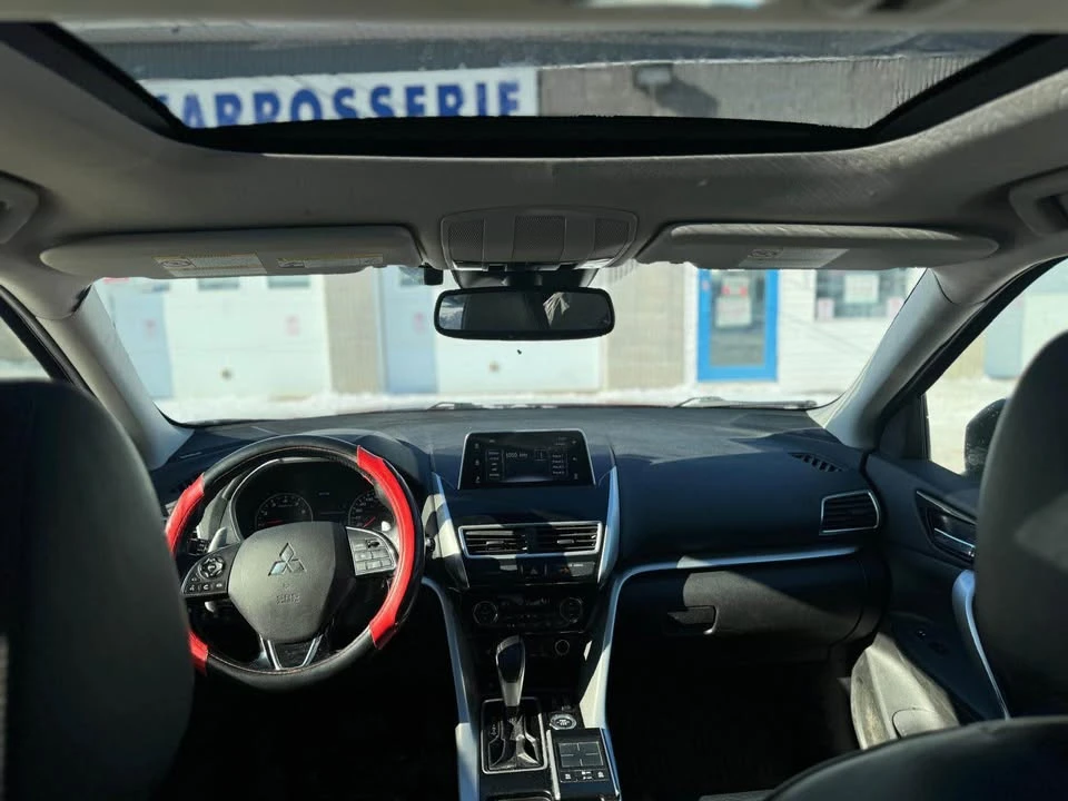 2019 Mitsubishi Eclipse Cross - Image 12 of 19