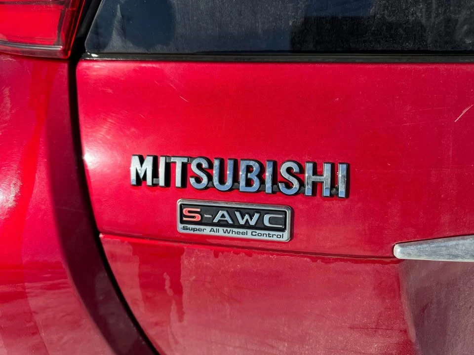 2019 Mitsubishi Eclipse Cross - Image 4 of 19